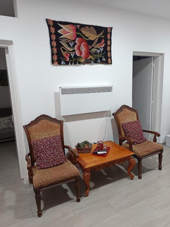 Aliki’s House — interior 2